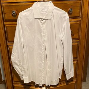 Calvin Klein Men's Crisp White Dress Shirt